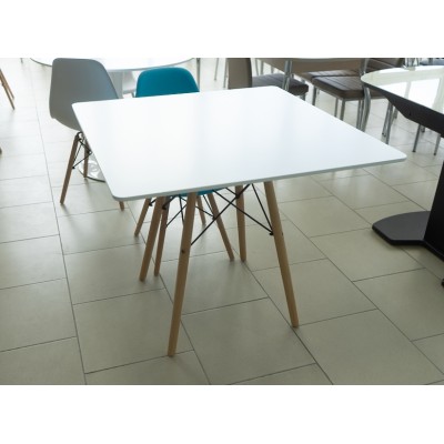 Стол обеденный белый квадратный (стол. МДФ, ножки бук) SQT-12
